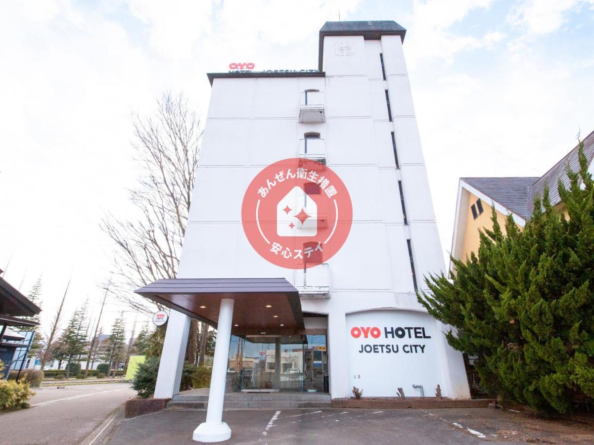 Oyo Joetsu City Hotel Kasugayama Экстерьер фото