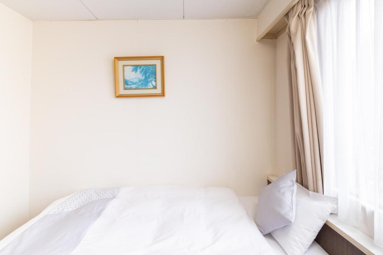 Oyo Joetsu City Hotel Kasugayama Экстерьер фото