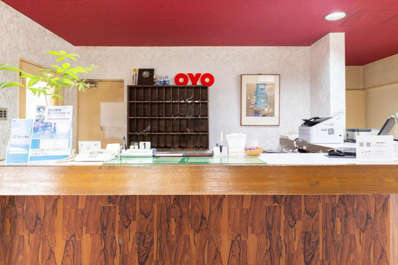 Oyo Joetsu City Hotel Kasugayama Экстерьер фото