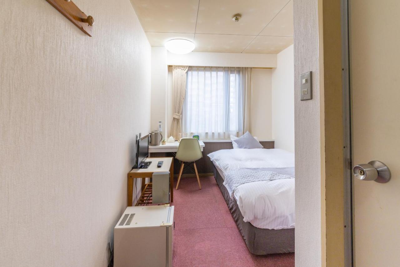 Oyo Joetsu City Hotel Kasugayama Экстерьер фото